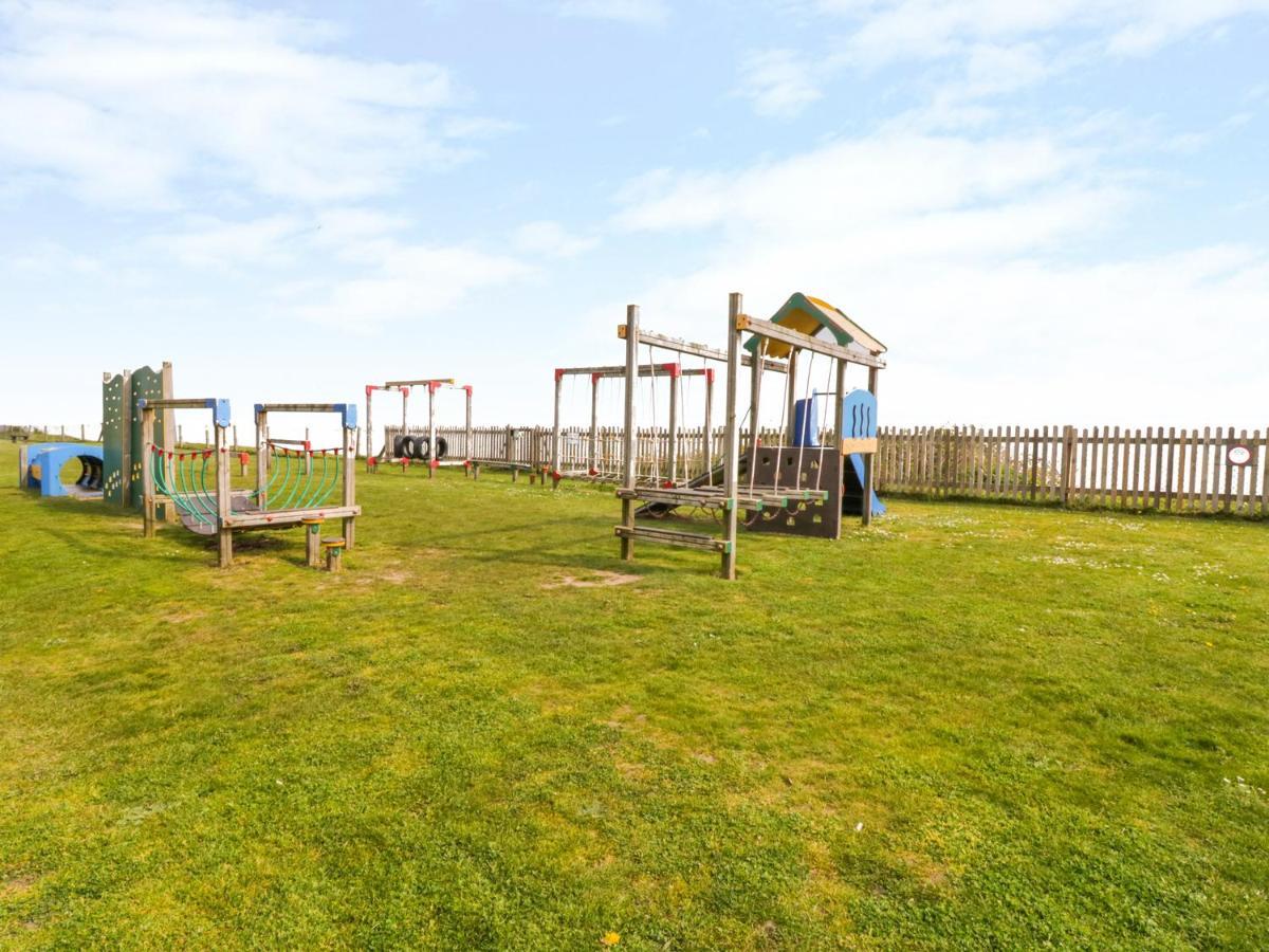 91 Waterside Park Lowestoft Exterior foto